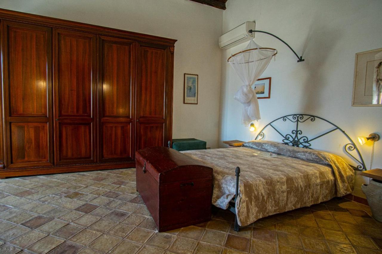 Case Brizza Casale Zappulla Buitenkant foto